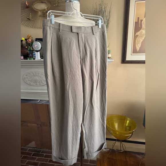 Everlane The Put Together Pleat Pant High Rise Cuffed Lyocell Clay - Picture 5 of 16